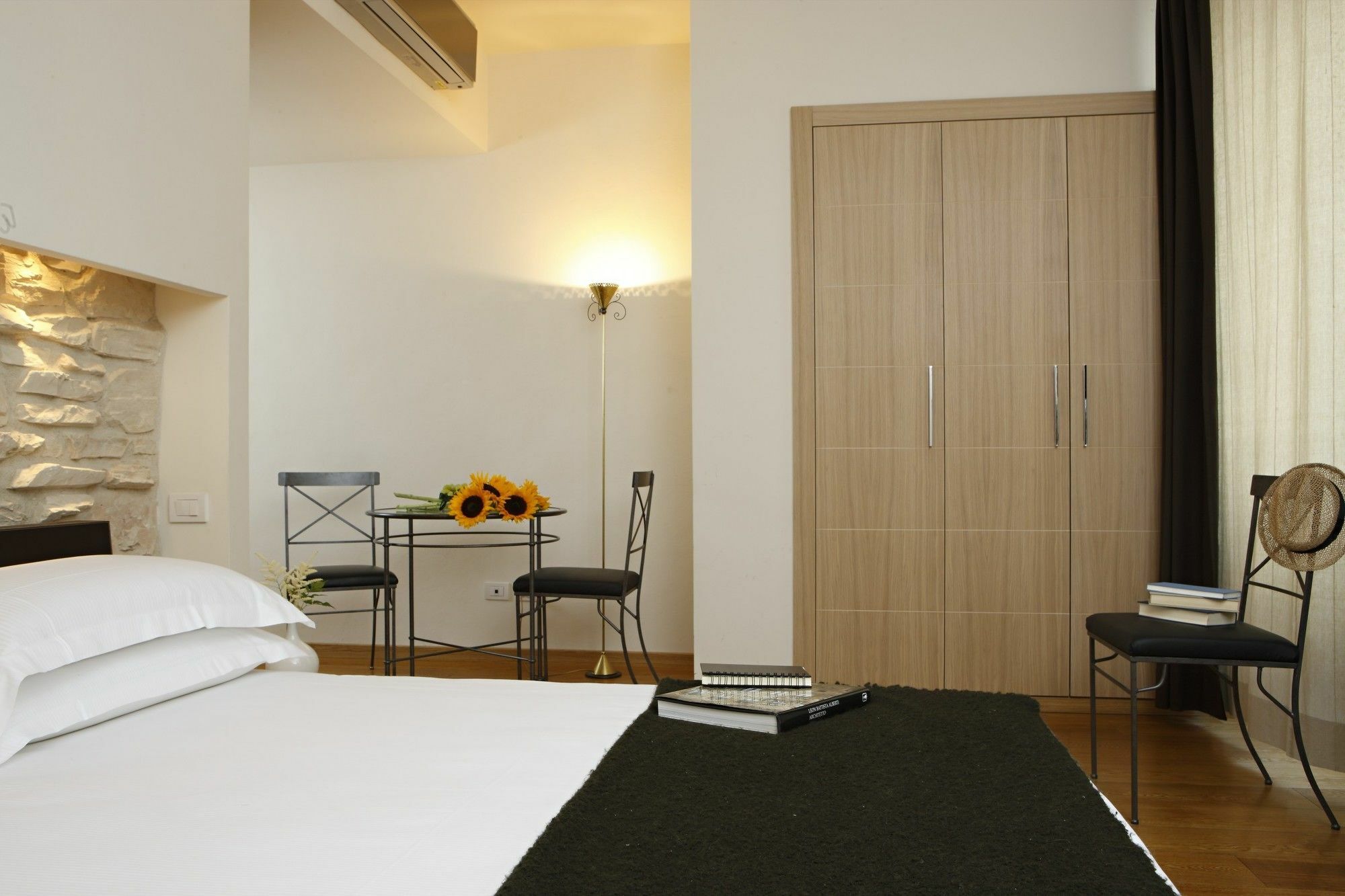 Apartahotel Relais Piazza Signoria 3*
